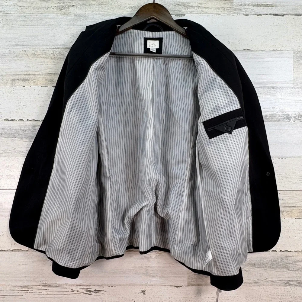 a new day notched lapel